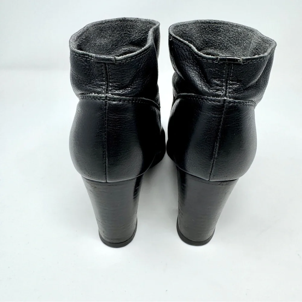 CHANEL Black Leather CC Logo Ankle Booties Block Heel Size 38